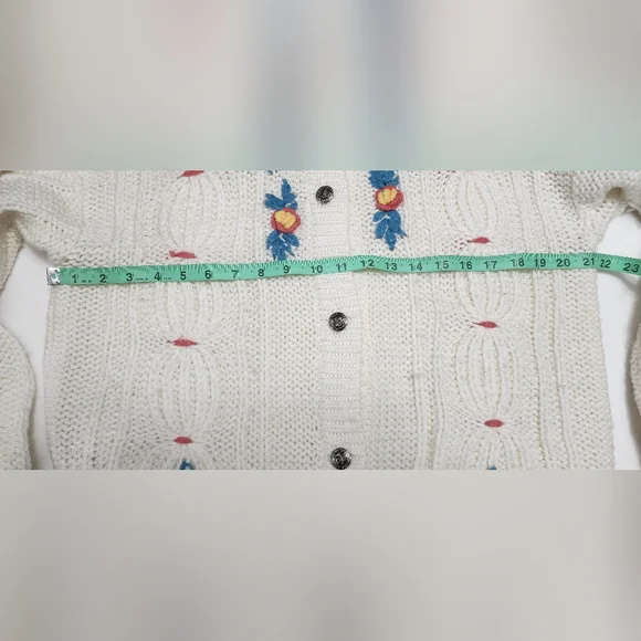 Vintage Leslie Faye Ivory Chunky Floral Cardigan - Picture 2 of 6